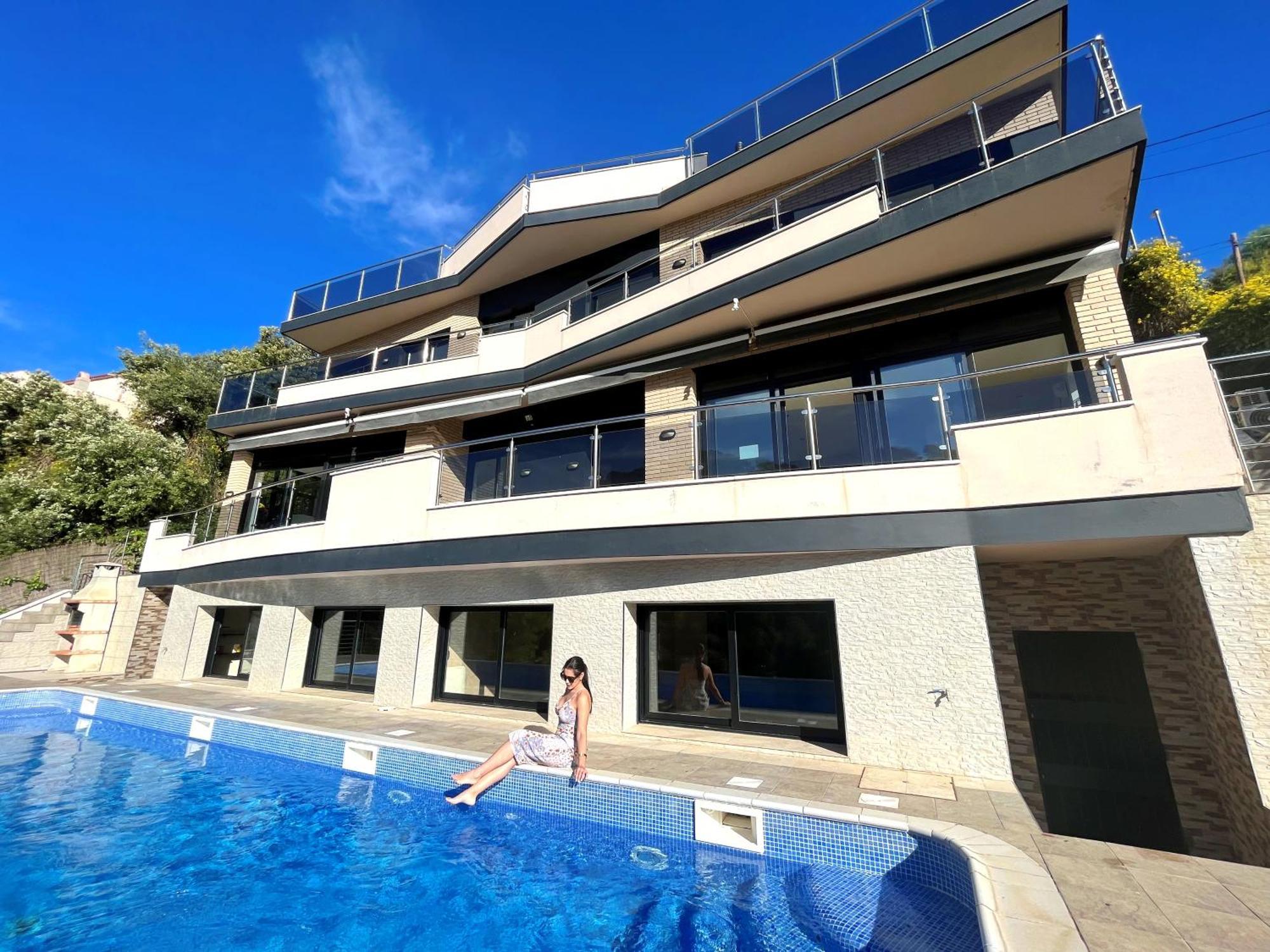 Villa De Lujo Con Vistas Al Mar Y Piscina Privada Santa Susanna Exterior foto